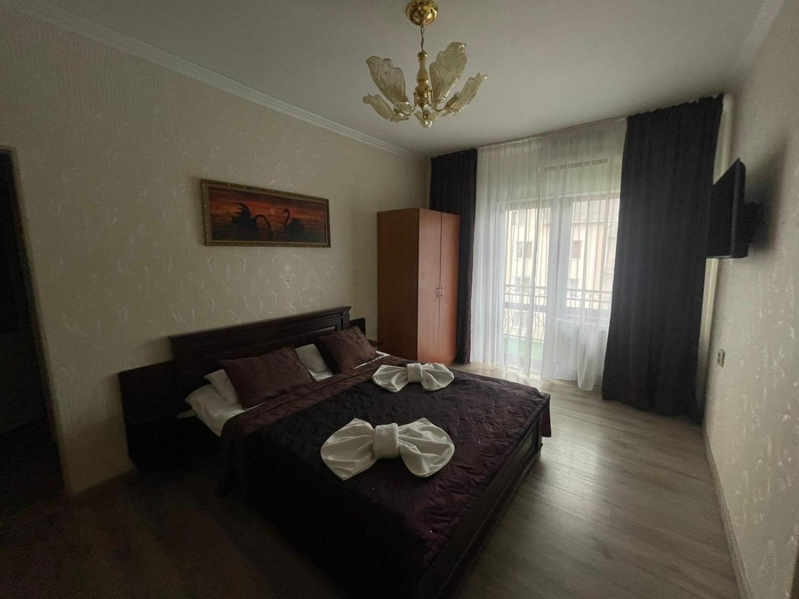 сонячна перлина Hotel Polyana (Transcarpathia)