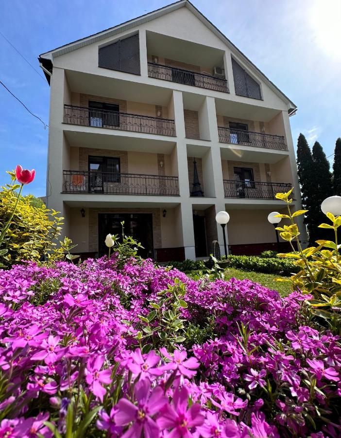 Hotel сонячна перлина *